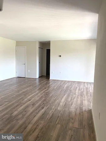 $1,500 | 15702 Dorset Road, Unit 202, Laurel, MD 20707