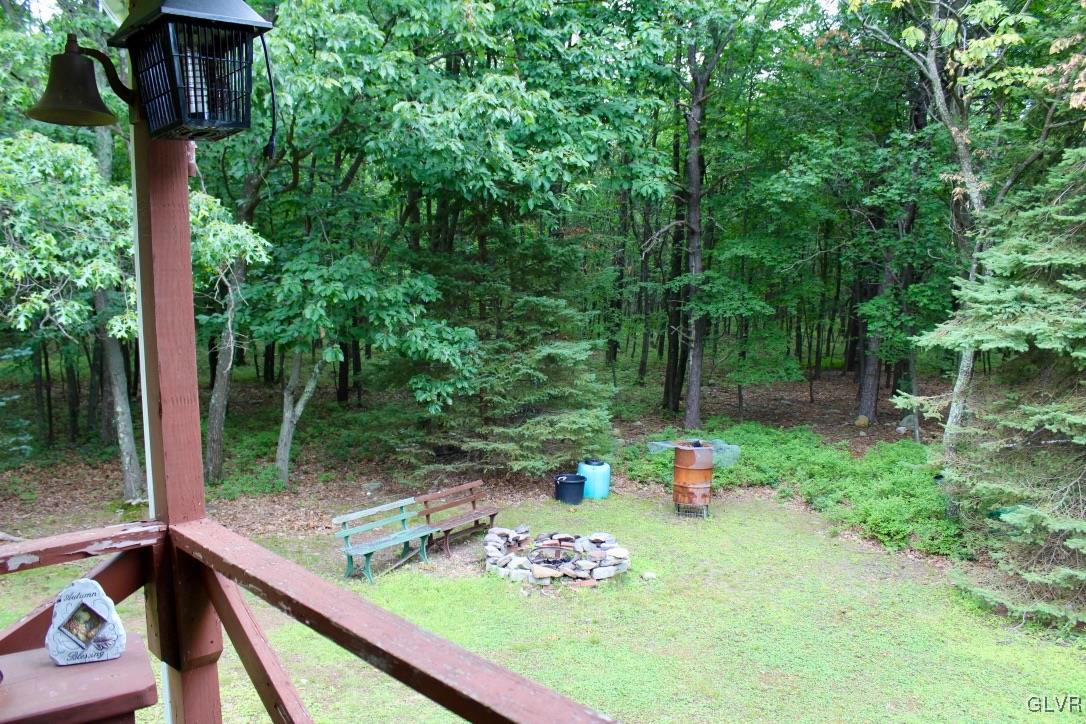 2765 Jackson Road Stroudsburg, PA 18360 - Photo 18 of 29 a backyard of a house with seating space