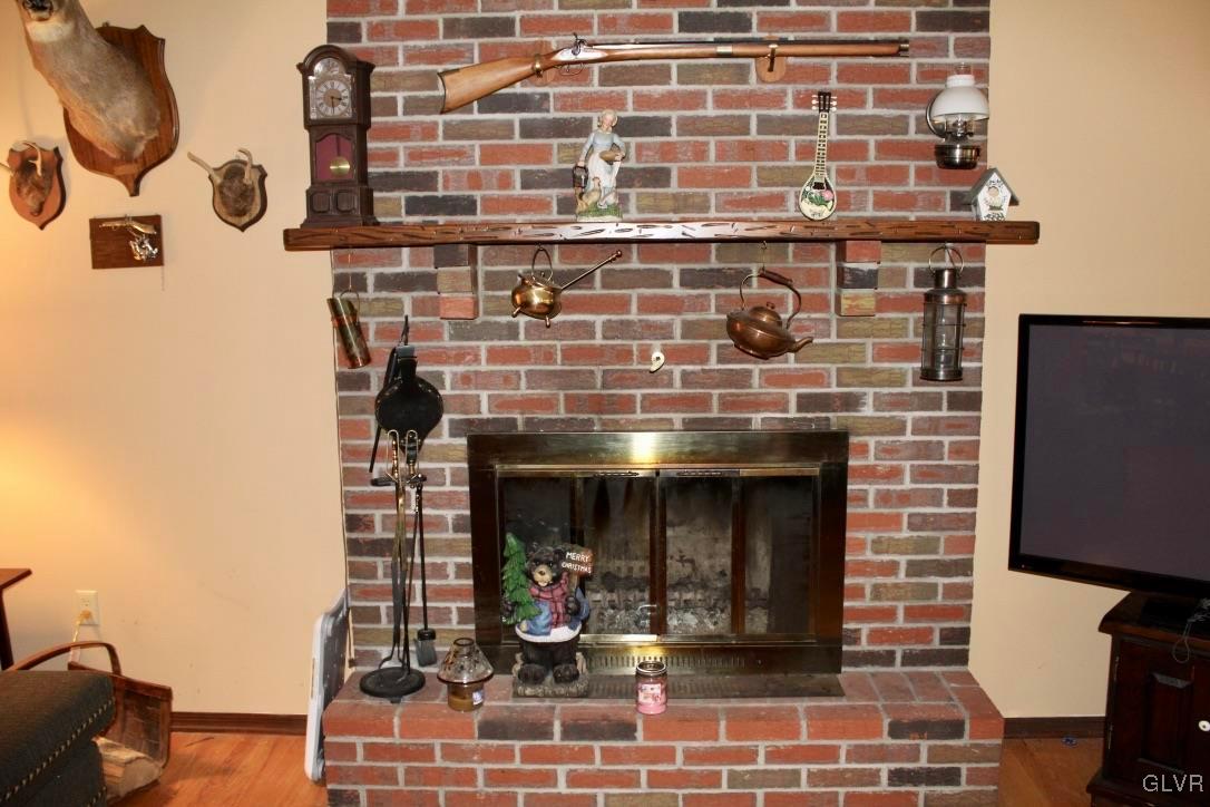 2765 Jackson Road Stroudsburg, PA 18360 - Photo 5 of 29 a close view of a fireplace