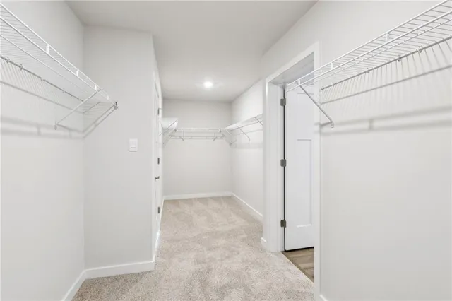 $689,990 | 412 Barons Court, Venetia, PA 15367