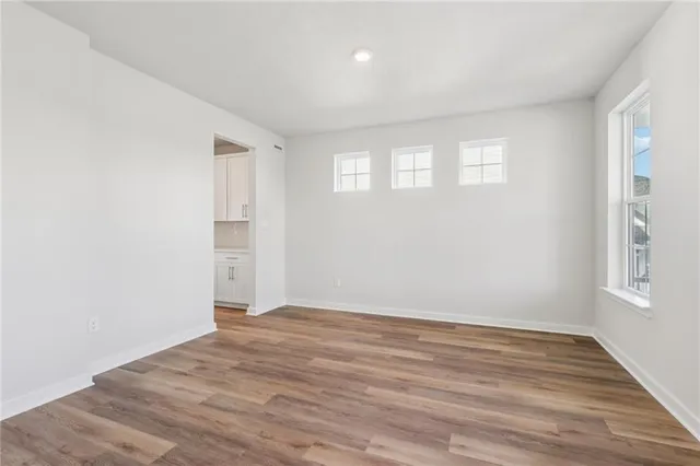 $689,990 | 412 Barons Court, Venetia, PA 15367