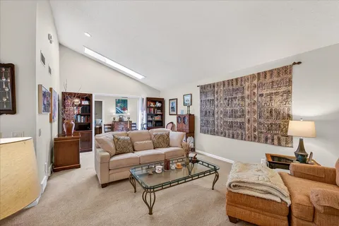 $515,000 | 15 Oak Creek Trail, Madison, WI 53717