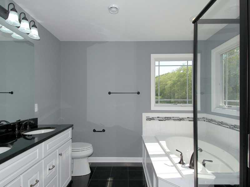 100 Granite Ridge Circle Mars, PA 16046 - Photo 16 of 25 Master Bath/Spa. Owner s suite