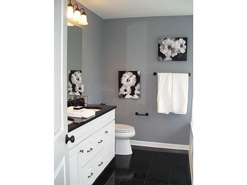 100 Granite Ridge Circle Mars, PA 16046 - Photo 20 of 25 Full Bath.
