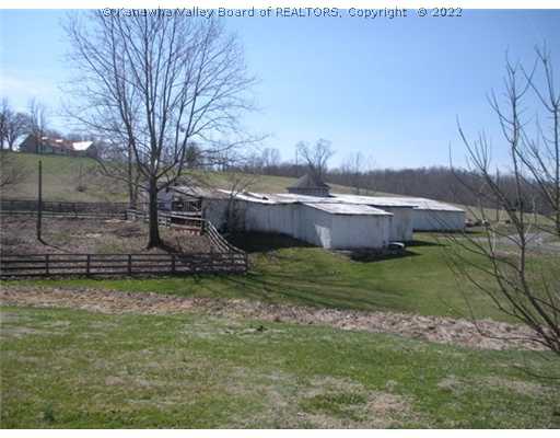 177 Happy Hollow Road Ripley, WV 25271 - Photo 7 of 16 Stable/Barn.