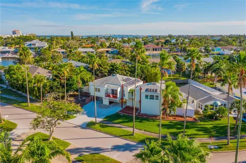 $1,187,500 | 3250 East Debazan Avenue, St. Pete Beach, FL 33706
