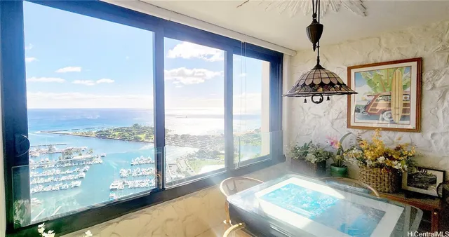 $5,900 | 1650 Ala Moana Boulevard, Unit 3801, Honolulu, HI 96815