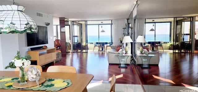 $5,900 | 1650 Ala Moana Boulevard, Unit 3801, Honolulu, HI 96815