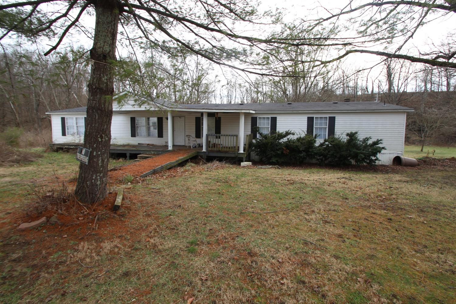 470 Waterworks Road Winchester, KY 40391 - Photo 2 of 17 Photo 2