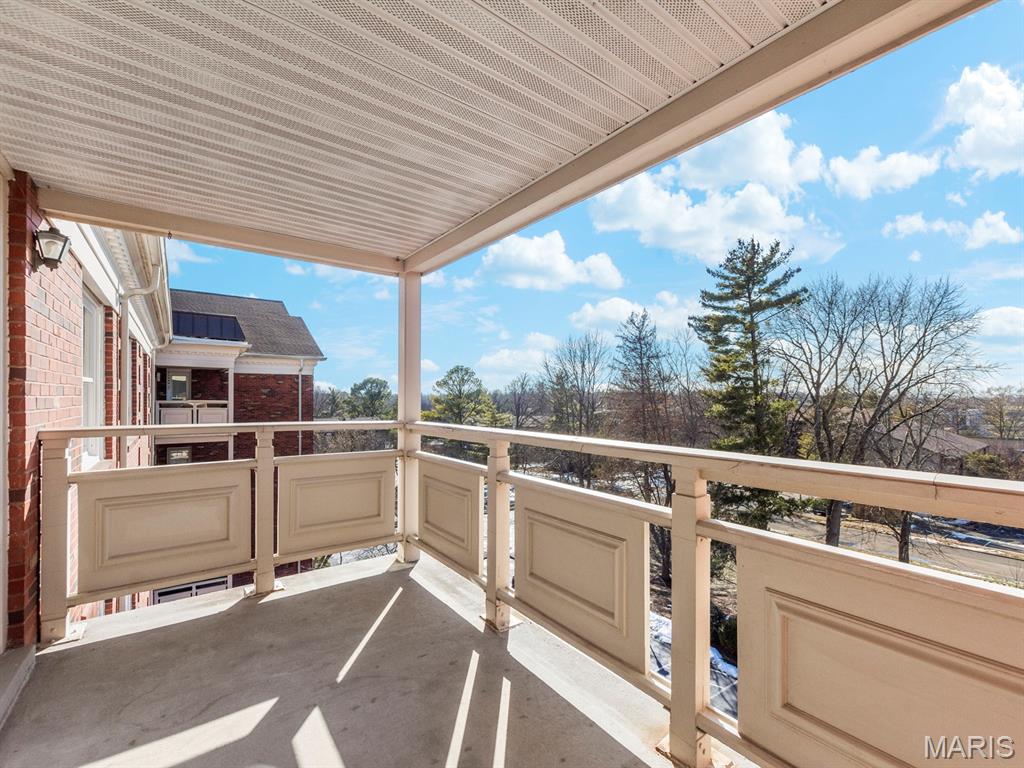526 Sarah Lane, Unit 41 Creve Coeur, MO 63141 - Photo 19 of 22