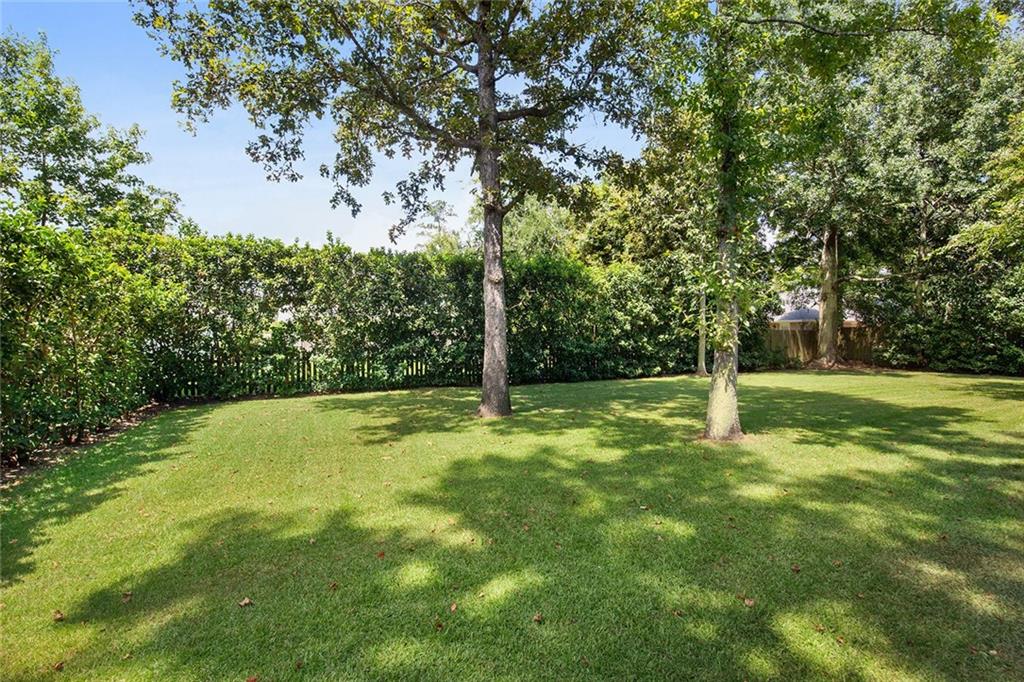 947 Rue Chinon Mandeville, LA 70471 - Photo 23 of 25 Gallery Image 23