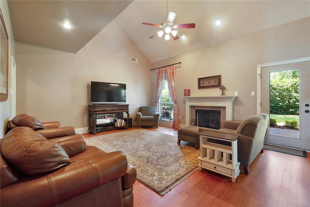 947 Rue Chinon Mandeville, LA 70471 - Photo 5 of 25 Gallery Image 5
