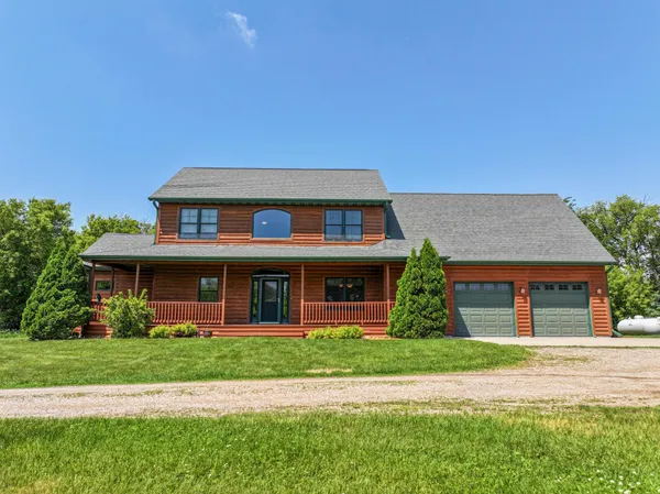 $625,000 | 23569 County Road 99 Southwest, Kensington, MN 56343