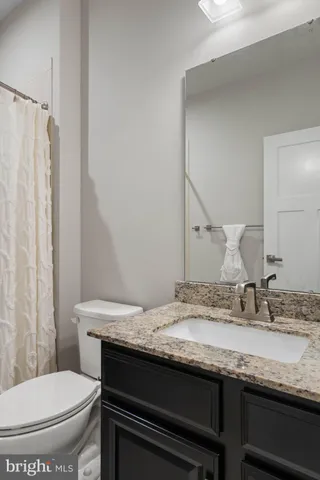 a view of entryway with white walls