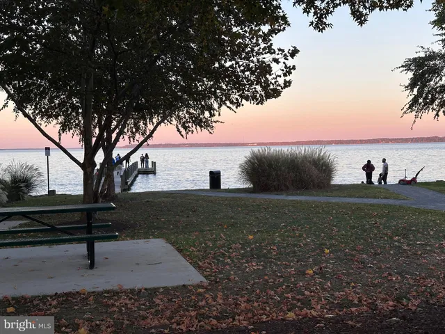 $575,000 | 18092 Red Cedar Road, Dumfries, VA 22026