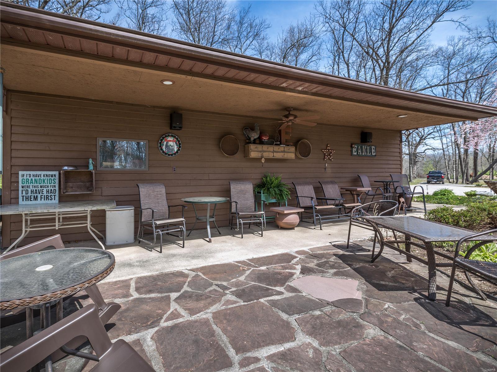 1183 Country Club Road Greenville, IL 62246 - Photo 22 of 55 Gallery Image 22