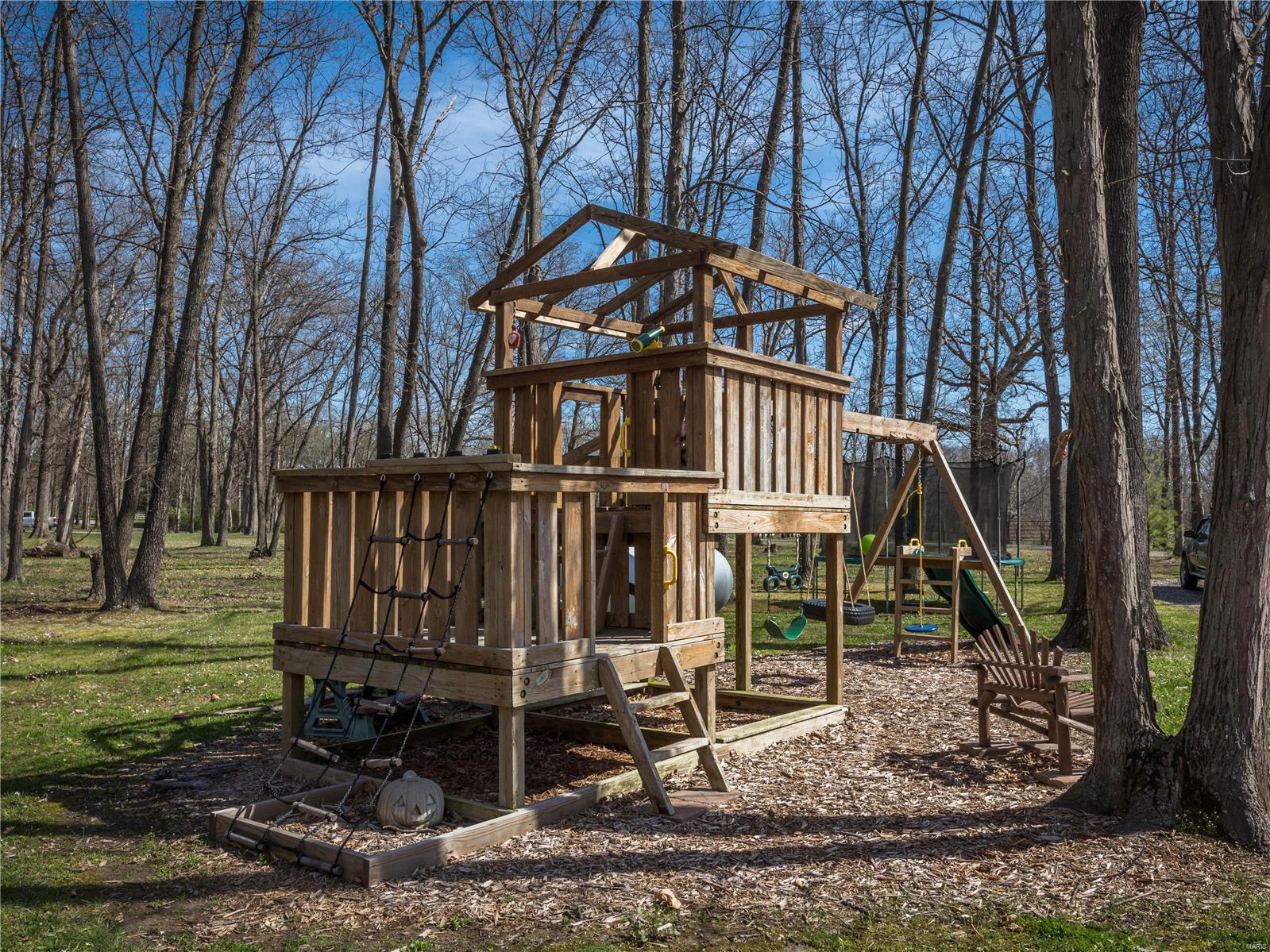 1183 Country Club Road Greenville, IL 62246 - Photo 23 of 55 Gallery Image 23