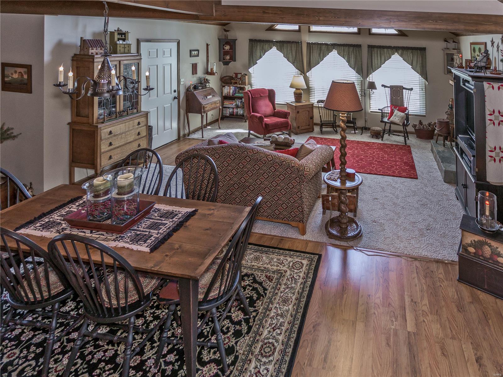 1183 Country Club Road Greenville, IL 62246 - Photo 32 of 55 Gallery Image 32