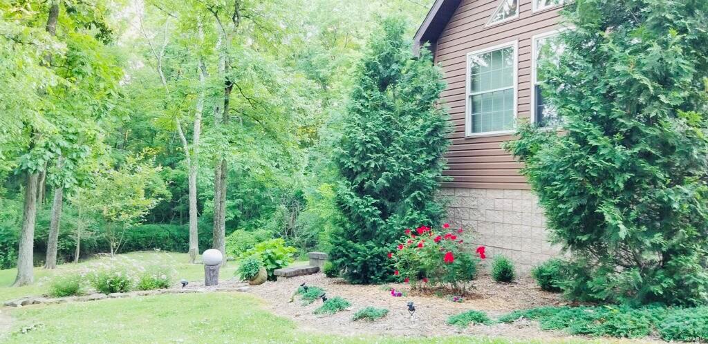 1183 Country Club Road Greenville, IL 62246 - Photo 5 of 55 Gallery Image 5