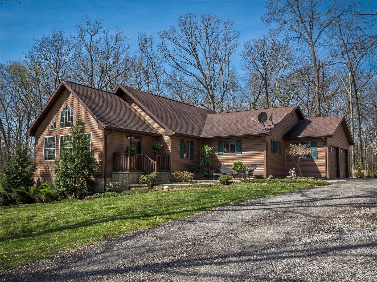1183 Country Club Road Greenville, IL 62246 - Photo 10 of 55 Gallery Image 10