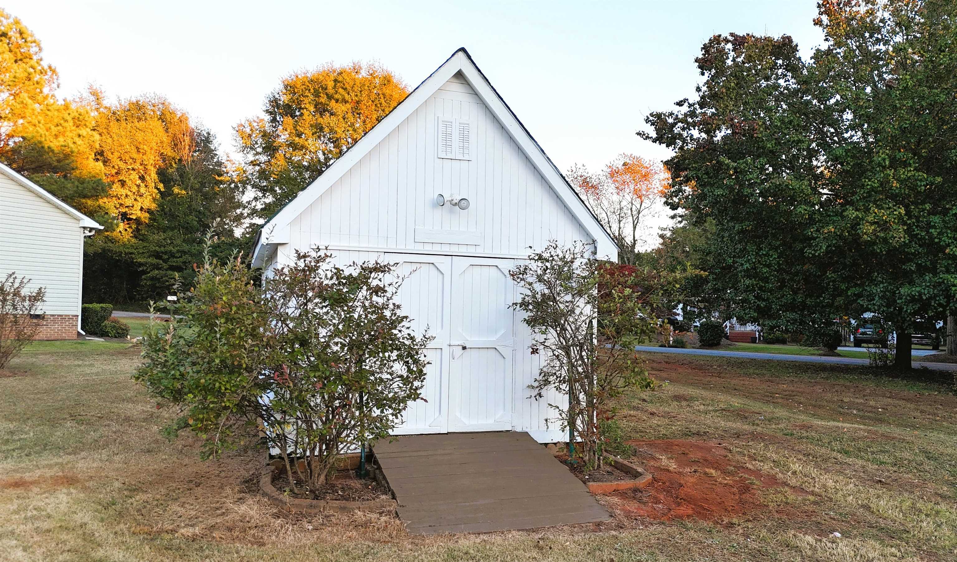 315 Southfield Street Inman, SC 29349 - Photo 33 of 36