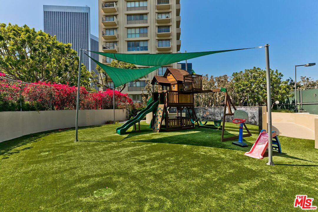 2160 Century Park East, Unit 503 Los Angeles, CA 90067 - Photo 20 of 22 a view of a house with a park