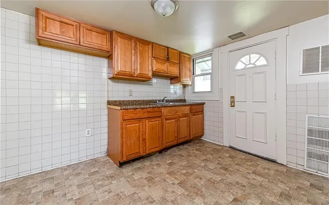 $105,000 | 7258 Campania Avenue, Pittsburgh, PA 15206