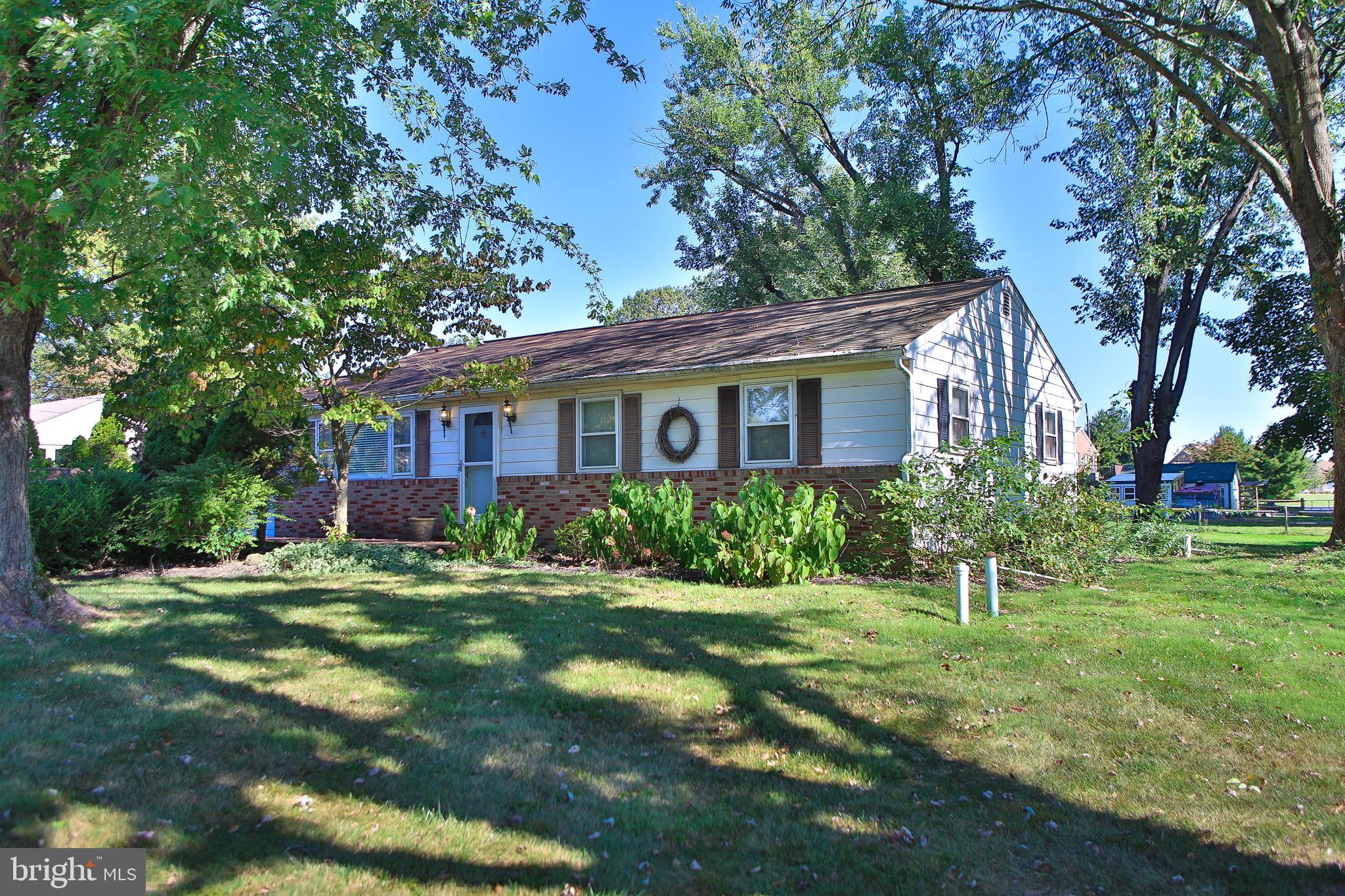 369 Morwood Road Telford, PA 18969 - Photo 17 of 20 Front Exterior