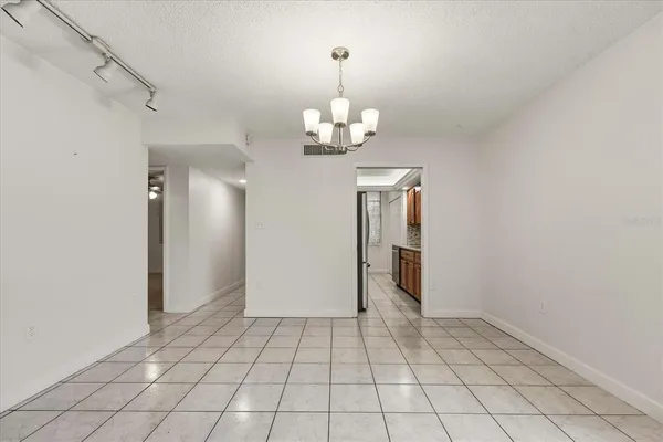 $2,000 | 2650 Pearce Drive, Unit 111, Clearwater, FL 33764