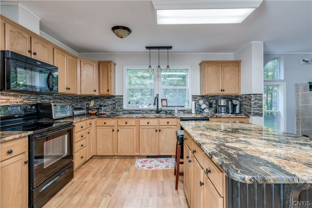 7322 Number 4 Road Watson, NY 13367 - Photo 6 of 40