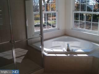 9699 B Pine Road Philadelphia, PA 19115 - Photo 6 of 6 Gallery Image 6