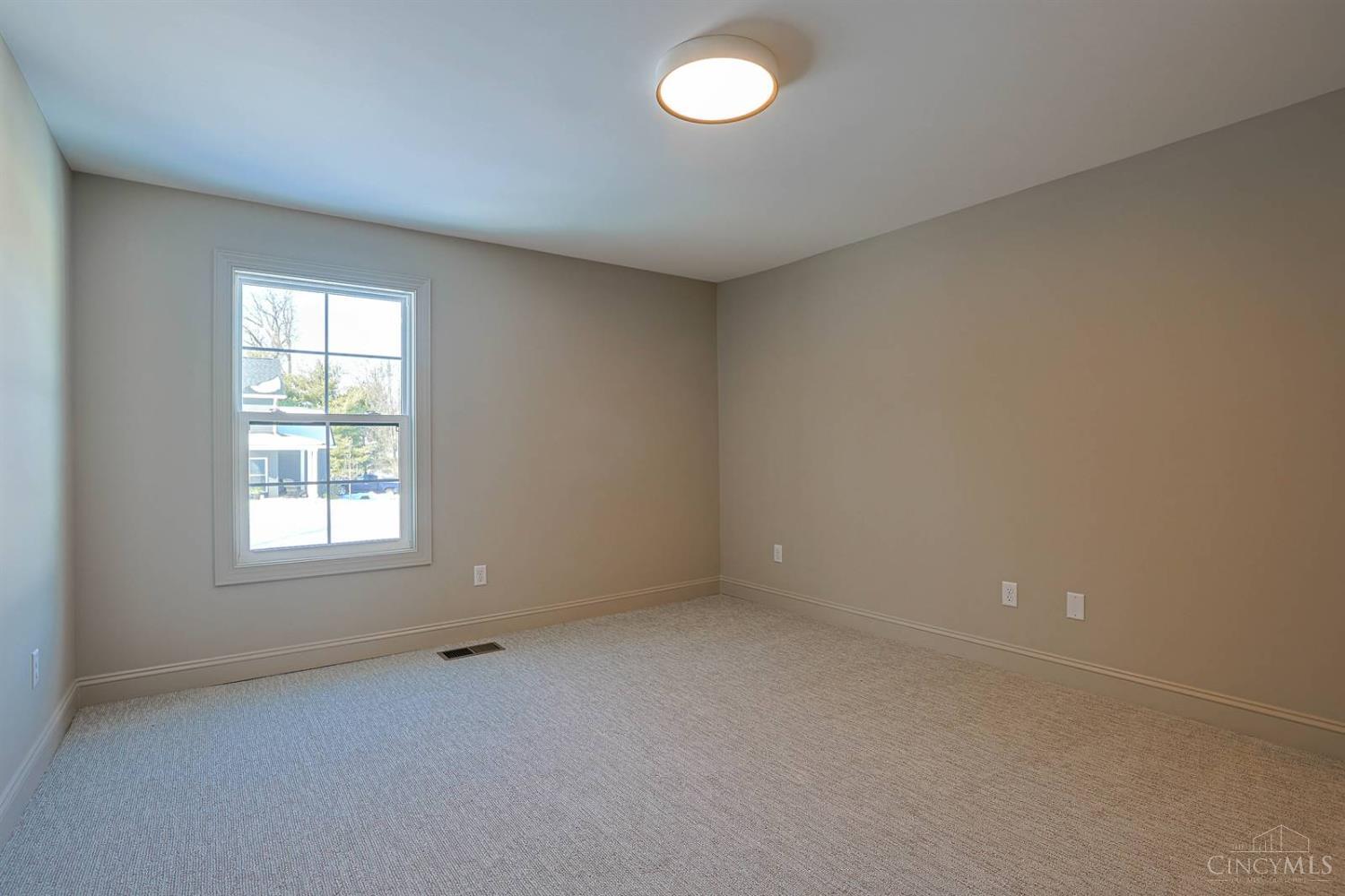 7401 Cornell Road Montgomery, OH 45242 - Photo 43 of 72