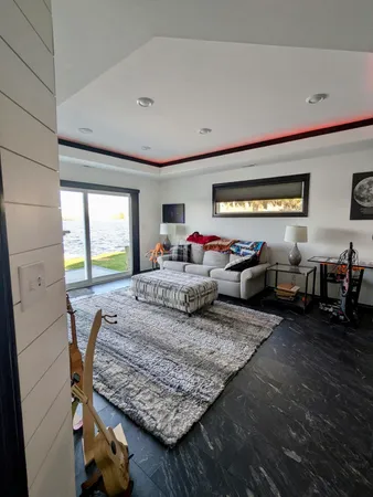 $875,000 | 6292 Grace Avenue, Ludington, MI 49431
