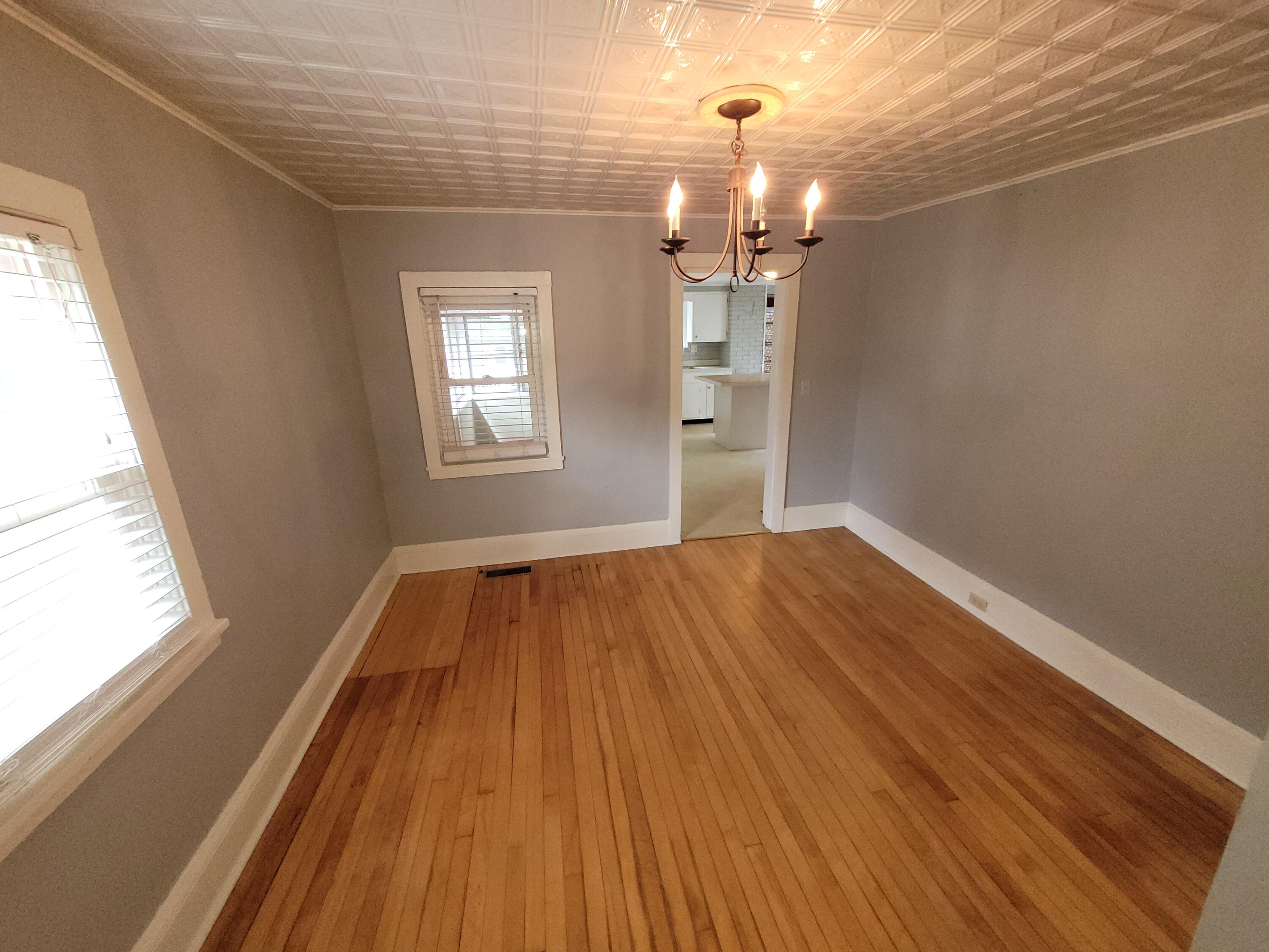 232 Grove Street Bangor, ME 04401 - Photo 11 of 21 20230525_100905