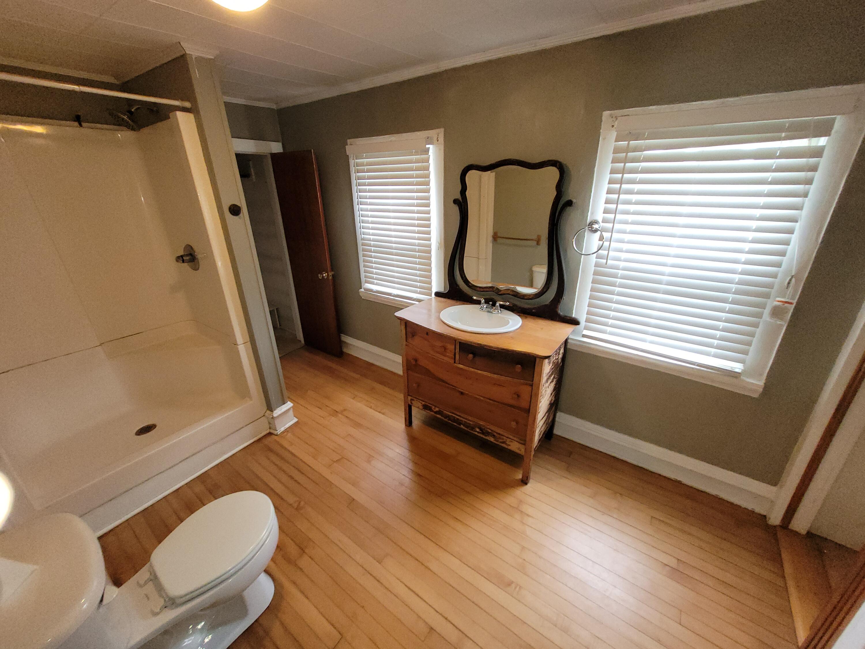 232 Grove Street Bangor, ME 04401 - Photo 8 of 21 20230525_100842