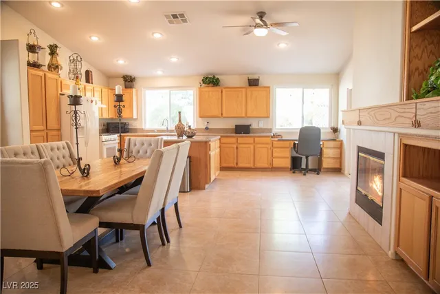 $5,750 | 7410 Deer Springs Way, Las Vegas, NV 89131