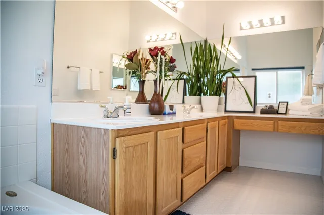 $5,750 | 7410 Deer Springs Way, Las Vegas, NV 89131