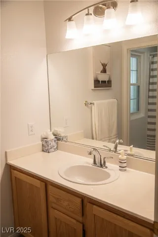 $5,750 | 7410 Deer Springs Way, Las Vegas, NV 89131