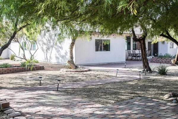 $5,750 | 7410 Deer Springs Way, Las Vegas, NV 89131