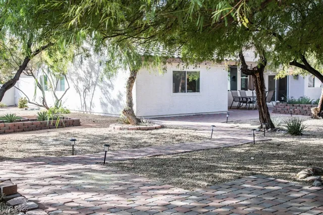 $5,750 | 7410 Deer Springs Way, Las Vegas, NV 89131