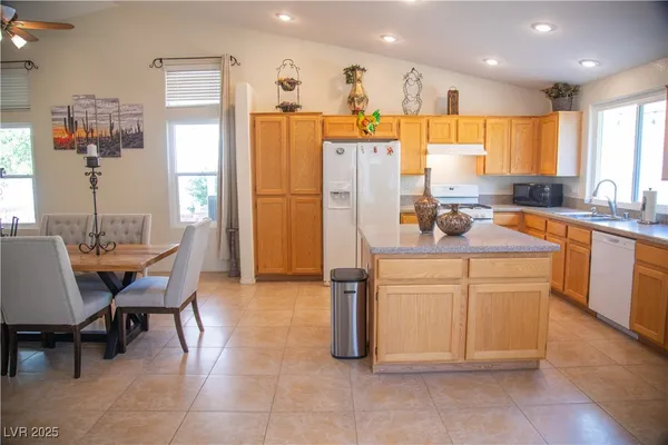 $5,750 | 7410 Deer Springs Way, Las Vegas, NV 89131