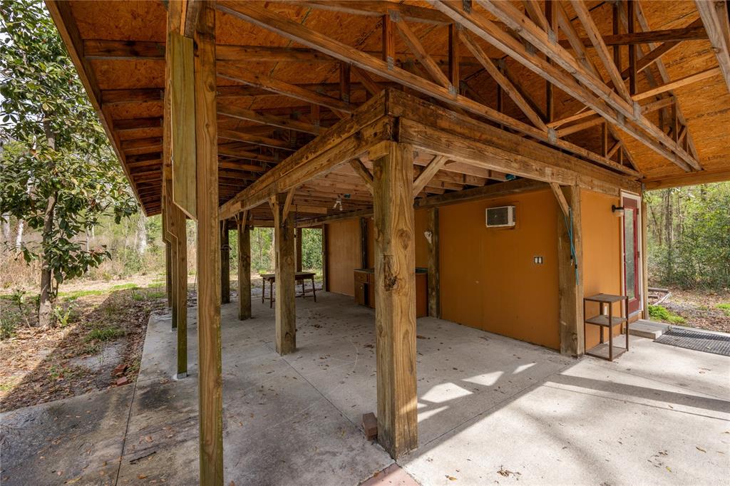 1187 Boston Road Fort White, FL 32038 - Photo 4 of 26 a view of a porch
