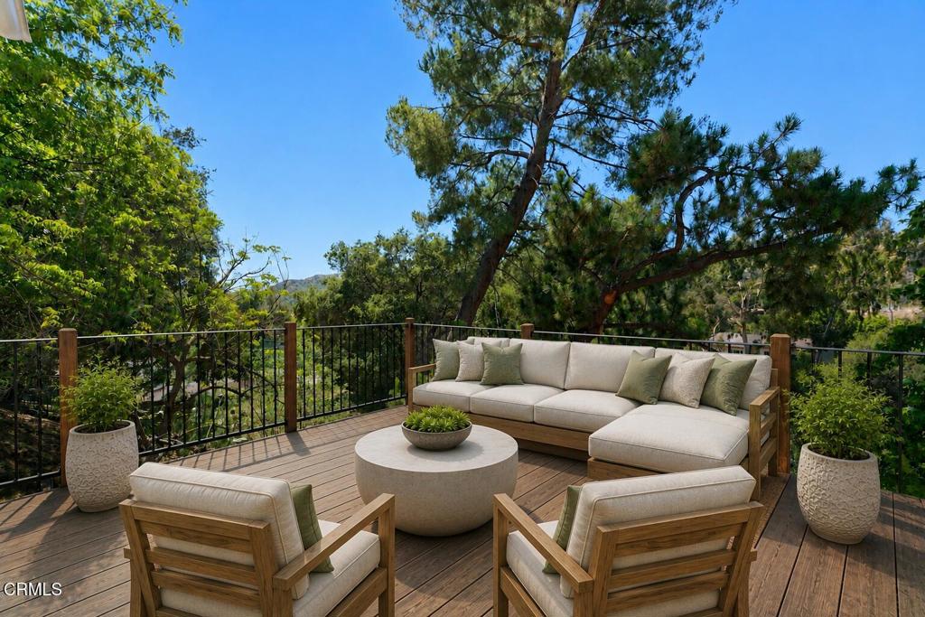 405 Woodcliffe Road Pasadena, CA 91105 - Photo 56 of 65 31virtualstaging-405Woodcliffe