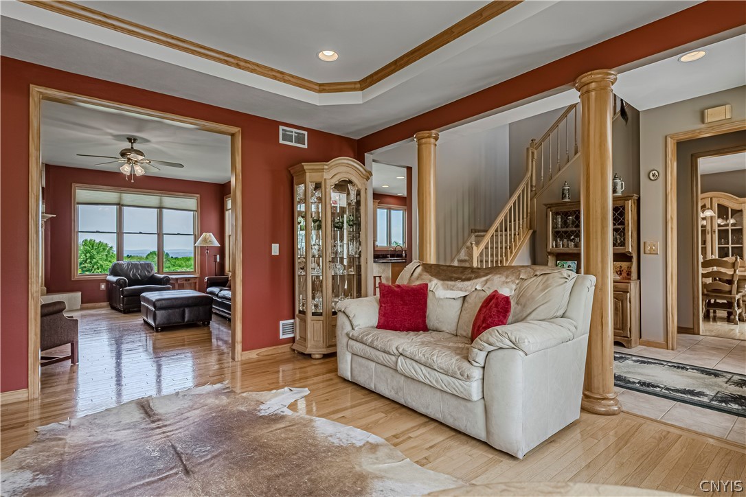 8925 Tibbitts Road New Hartford, NY 13413 - Photo 11 of 49