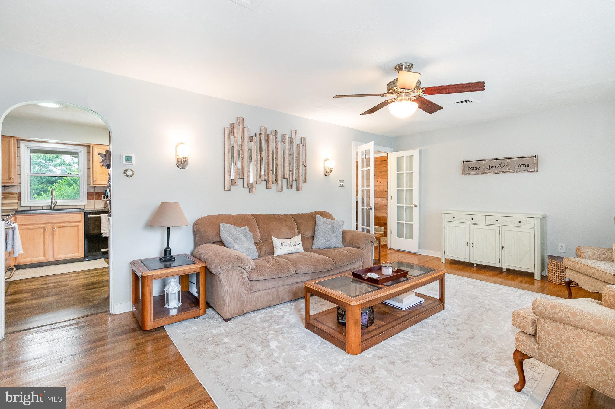 605 Evergreen Road New Cumberland, PA 17070 - Photo 3 of 36 Gallery Image 3