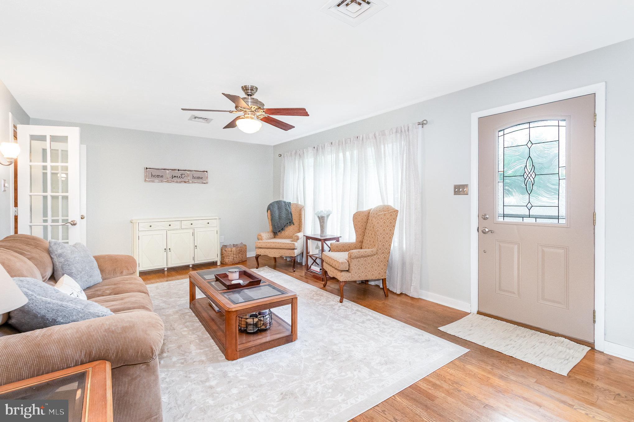 605 Evergreen Road New Cumberland, PA 17070 - Photo 4 of 36 Gallery Image 4