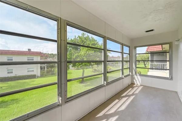 $1,750 | 23 Abbey Lane, Unit 202, Delray Beach, FL 33446