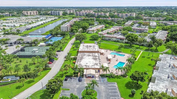 $1,750 | 23 Abbey Lane, Unit 202, Delray Beach, FL 33446