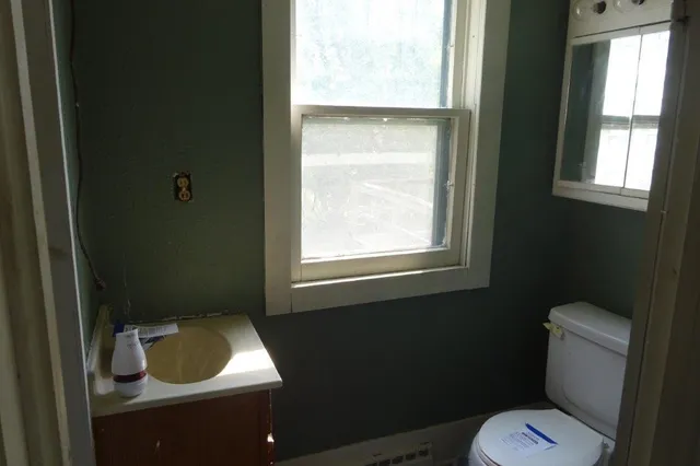 $54,900 | 110 East 9th Street, Neillsville, WI 54456