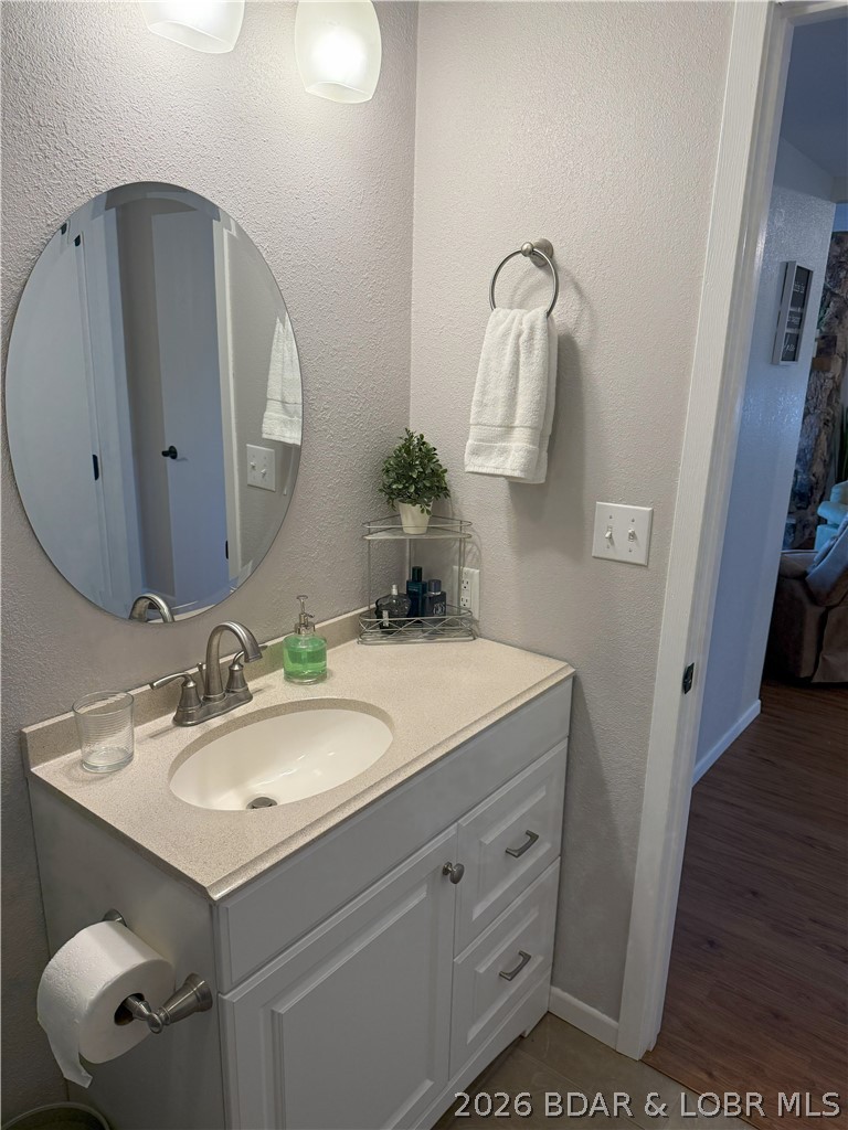 5499 3 Seasons Road, Unit F5 Osage Beach, MO 65065 - Photo 9 of 20